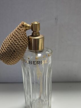 Women’s Vintage Glass Atomizer - Tan